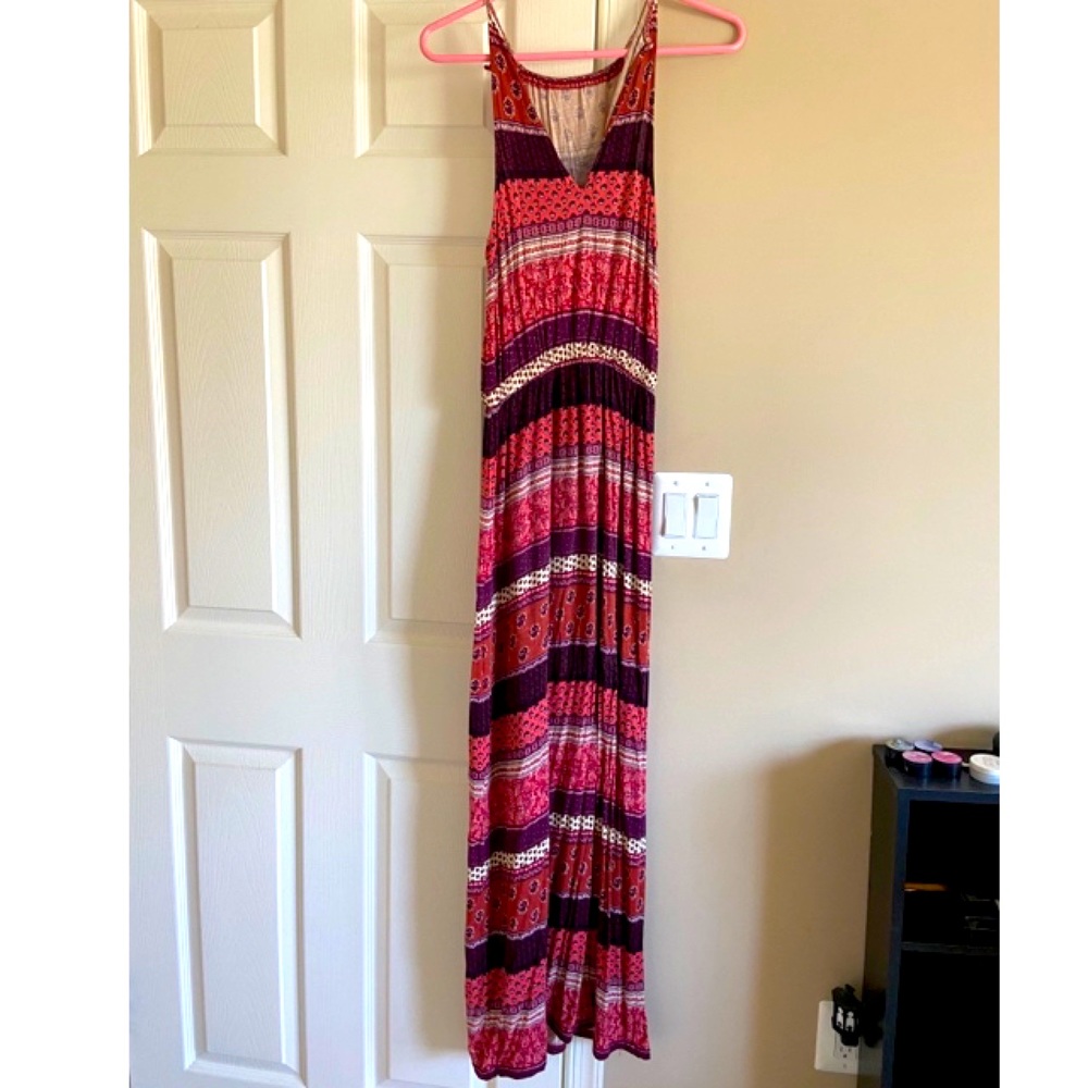 GIVEAWAY Long multi-pattern pink maxi dress